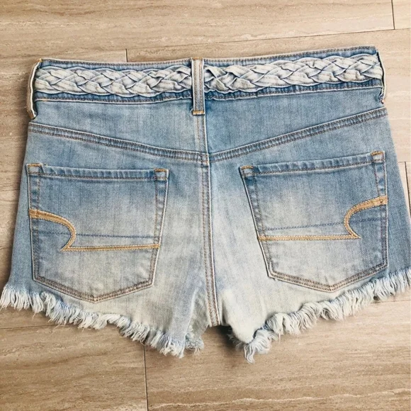 American Eagle Outfitters Light Blue Braided Waist Denim Shorts - Picture 2 of 4
